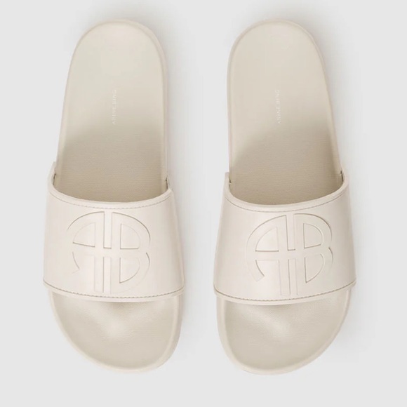 Anine Bing Isla slides - Picture 3 of 5